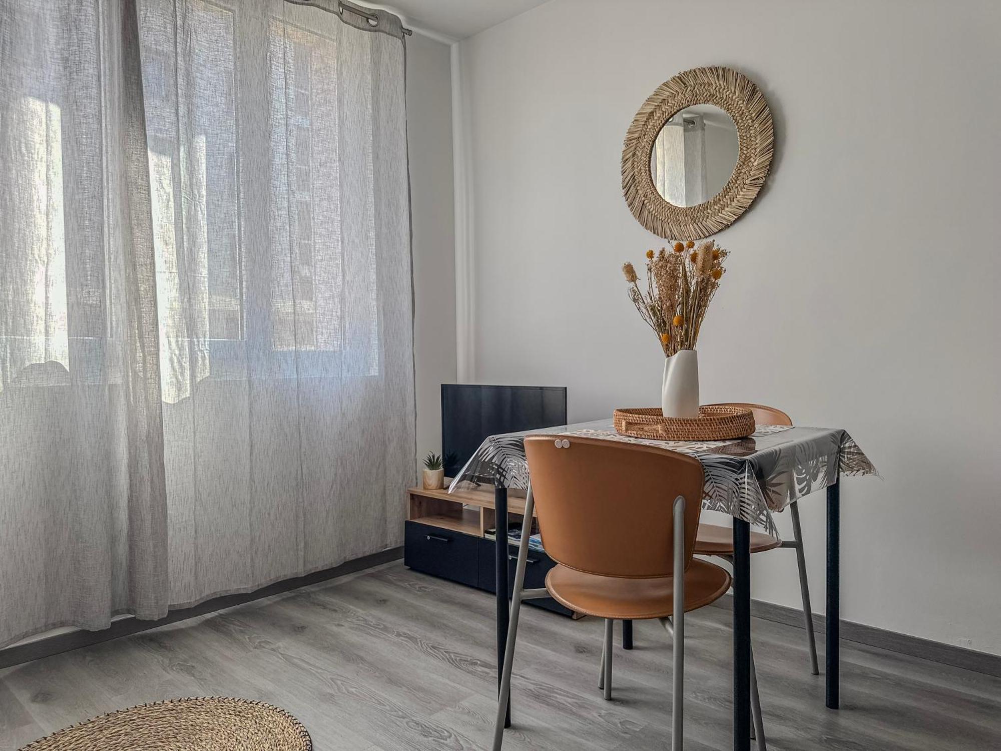 Le Dunant - Rocade - Tram Appartement